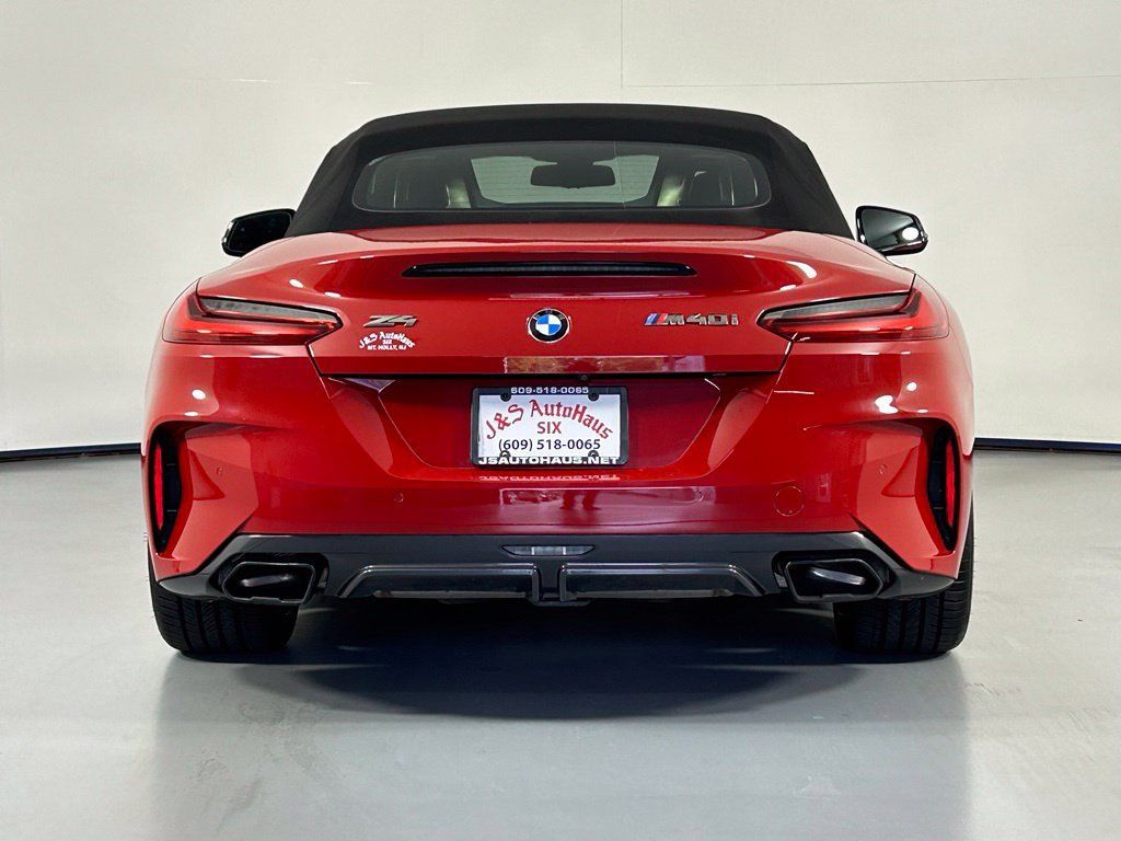 Used 2020 BMW Z4 M40i w/ Premium Package RWD image 11