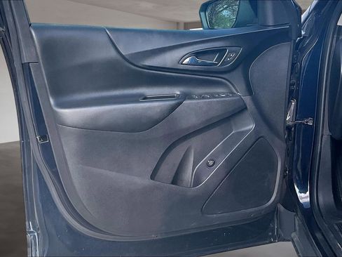 Used 2020 Chevrolet Equinox LT AWD/4WD image 23