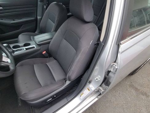 Used 2020 Nissan Altima 2.5 S FWD image 6