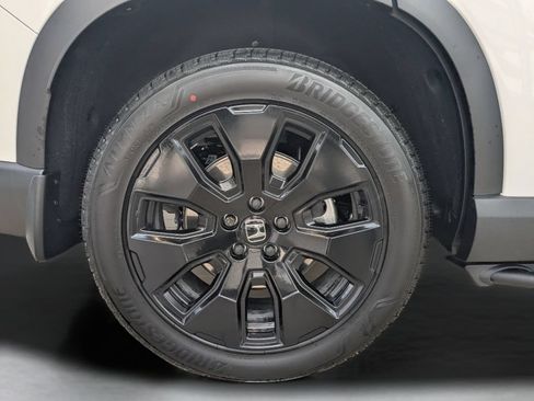 New 2026 Honda Pilot Black Edition image 33
