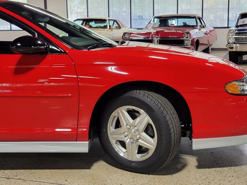 Used 2001 Chevrolet Monte Carlo SS w/ High Sport Appearance Pkg FWD image 40