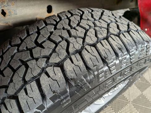 Used 2021 Chevrolet Silverado 1500 LT image 12