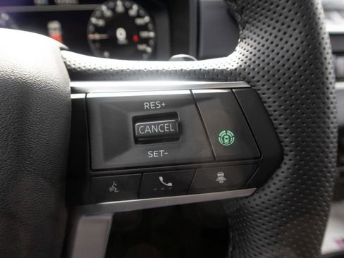 New 2025 Mitsubishi Outlander 4WD Plug-In Hybrid image 33