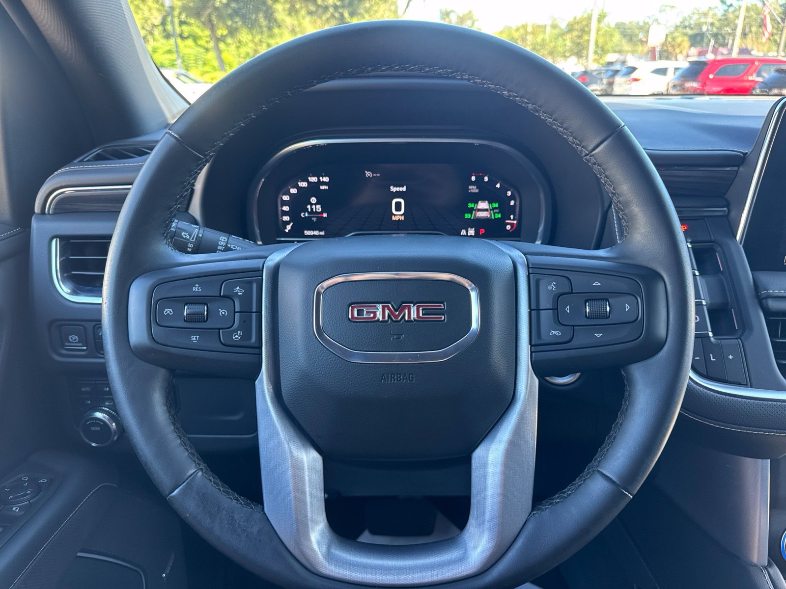 Used 2023 GMC Yukon XL SLT w/ SLT Premium Package AWD/4WD image 27