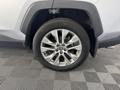 Used 2025 Toyota RAV4 XLE Premium FWD image 13
