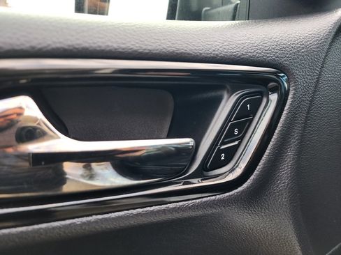 Used 2024 Dodge Durango GT image 13