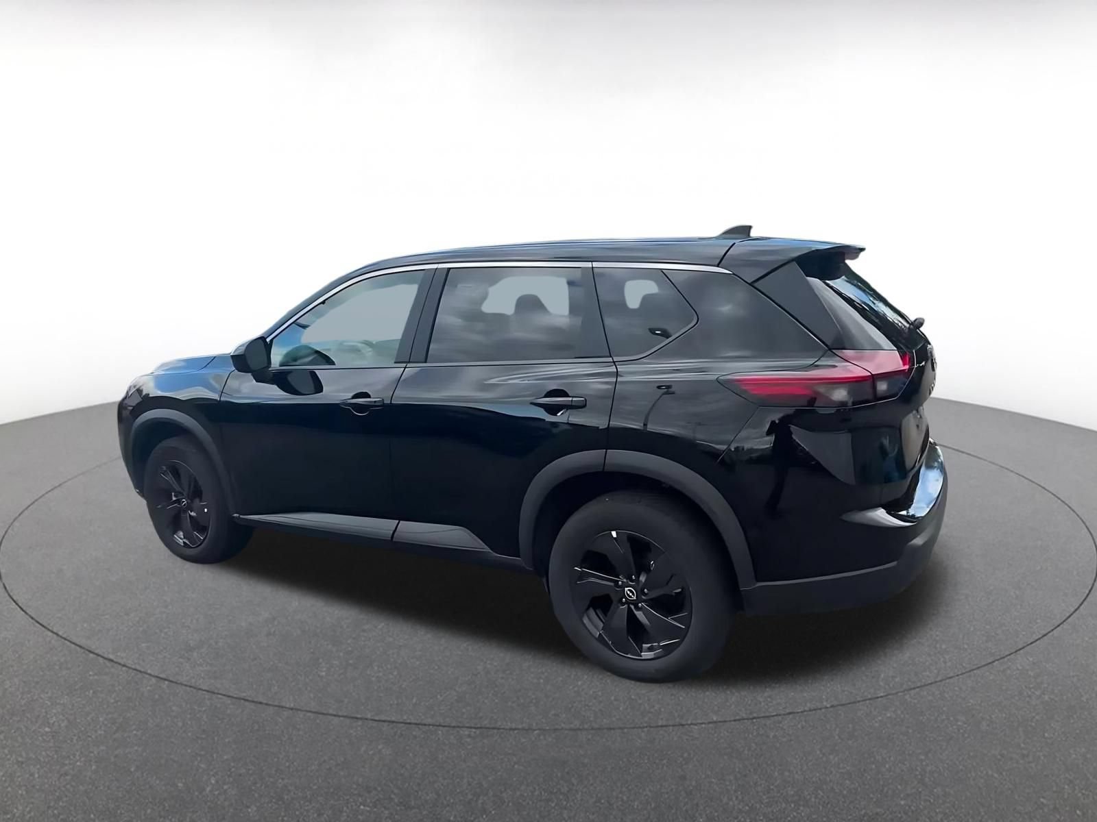Used 2026 Nissan Rogue SV AWD/4WD image 10