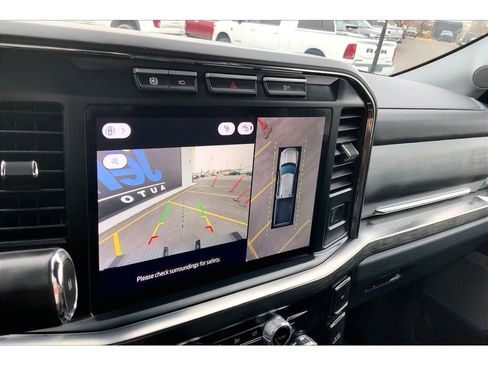 Used 2024 Ford F350 Lariat image 22