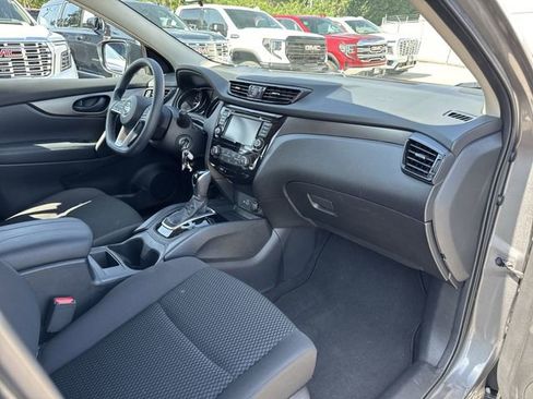 Used 2021 Nissan Rogue Sport S FWD image 27