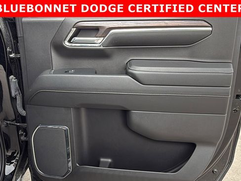 Used 2024 GMC Sierra 1500 SLT image 24