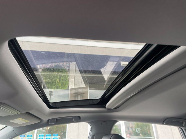 Certified 2025 Acura Integra FWD image 29