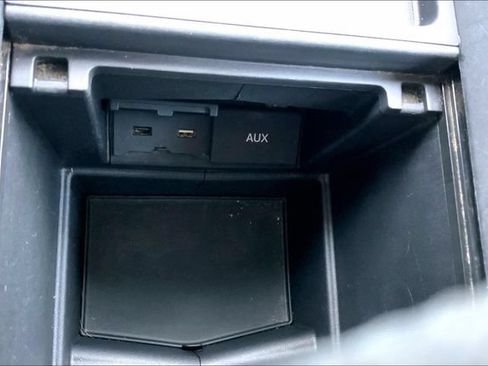 Used 2018 Honda Odyssey EX image 33