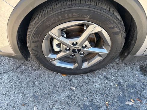 Used 2025 Kia K4 FWD image 25