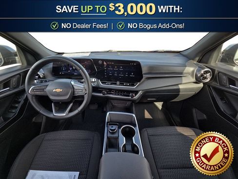 Used 2026 Chevrolet Equinox LT FWD image 17