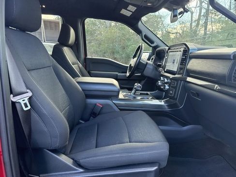 Certified 2022 Ford F150 XLT w/ Equipment Group 302A High image 23