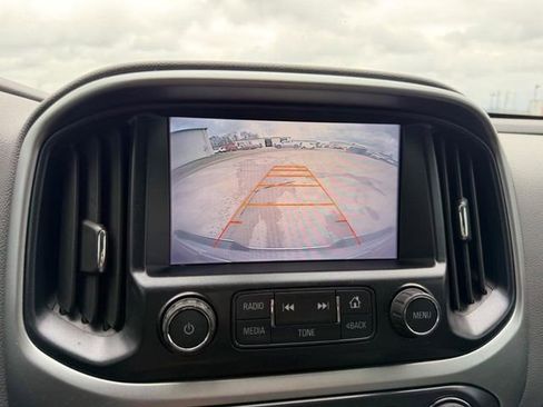 Used 2016 Chevrolet Colorado LT w/ Luxury Package, Chrome image 19