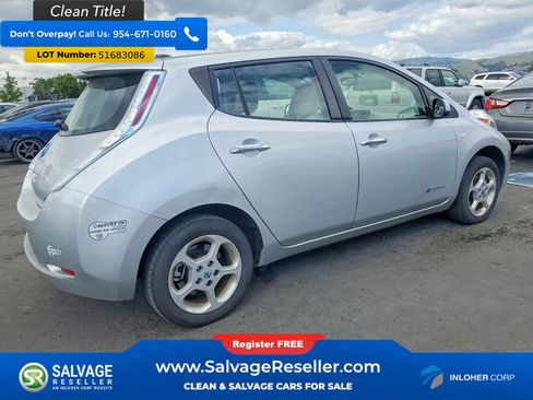 Used 2011 Nissan Leaf SL FWD image 4