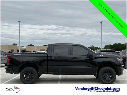 New 2026 Chevrolet Silverado 1500 LT Trail Boss w/ LT Trail Boss Premium Package AWD/4WD image 3