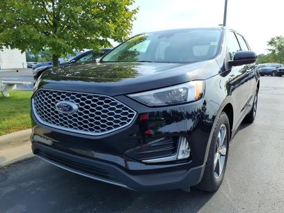 Used 2023 Ford Edge SEL w/ Convenience Package