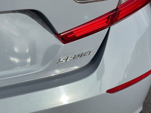 Used 2022 Honda Accord Sport image 28