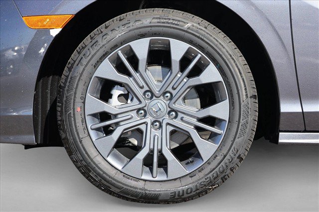 New 2027 Honda Odyssey Touring image 9