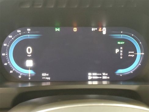 Used 2025 Volvo XC90 T8 Ultra w/ Protection Package Premier image 20