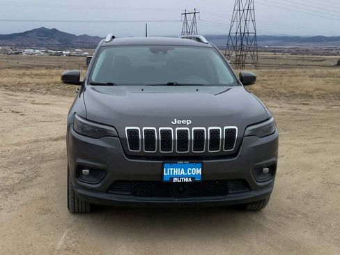 Used 2020 Jeep Cherokee Latitude Lux w/ Quick Order Package 26H Lux image 3