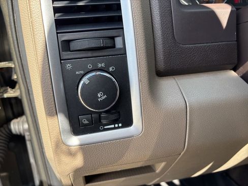 Used 2012 RAM 1500 Big Horn image 17