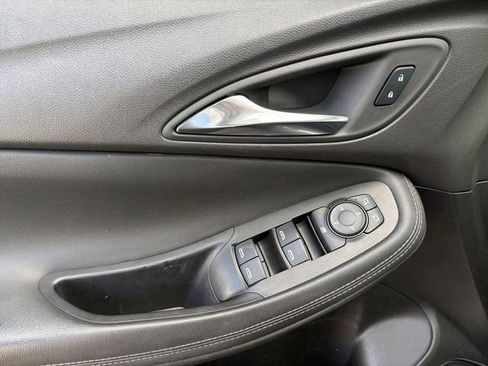 Certified 2023 Buick Encore GX Select w/ Experience Buick Package FWD image 4