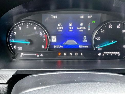 Used 2022 Ford Explorer ST-Line w/ Class IV Trailer Tow Package image 23