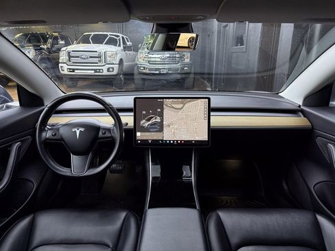 Used 2018 Tesla Model 3 Long Range image 20