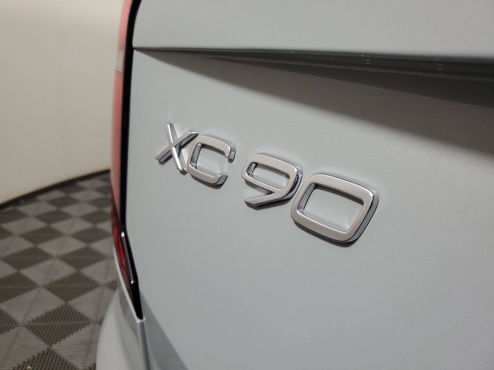Used 2026 Volvo XC90 B6 Plus w/ Protection Package Premier AWD/4WD image 8