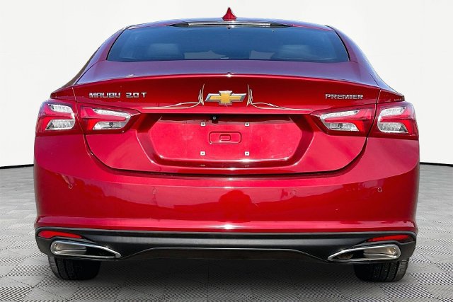 Used 2022 Chevrolet Malibu Premier FWD image 6