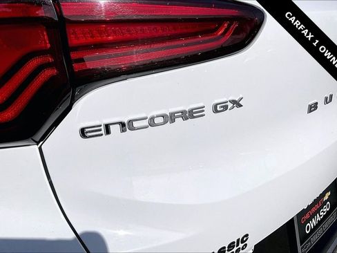 Used 2024 Buick Encore GX Sport Touring w/ Comfort Package image 23