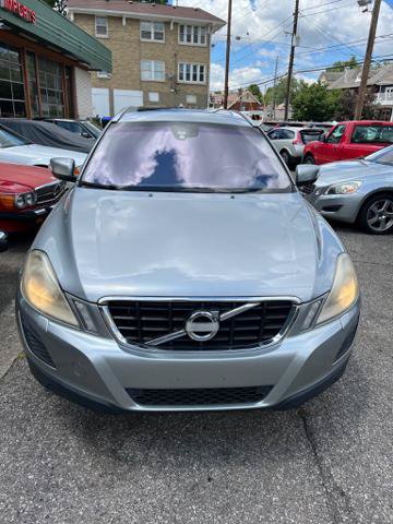 Used 2013 Volvo XC60 T6 AWD/4WD image 3