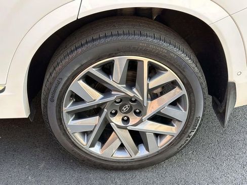 Used 2021 Hyundai Santa Fe Calligraphy AWD/4WD image 15