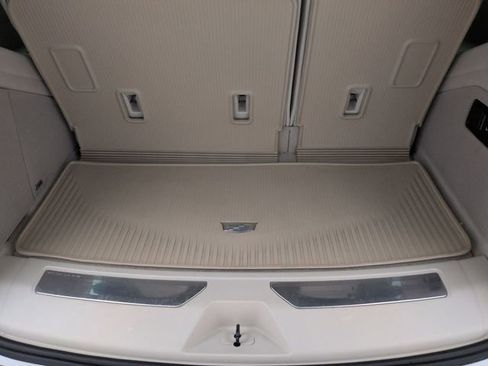 Used 2022 Cadillac Escalade Premium Luxury Platinum w/ LPO, Radiant Package image 26