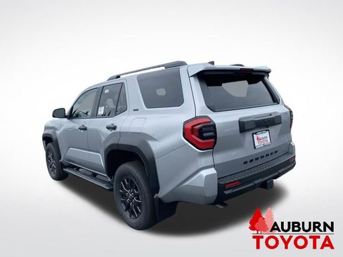 New 2026 Toyota 4Runner SR5 AWD/4WD image 5