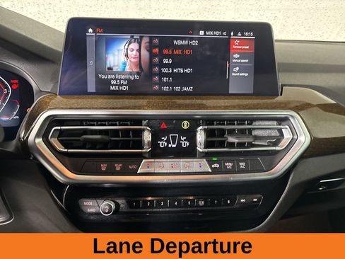 Used 2024 BMW X3 sDrive30i w/ Convenience Package image 15