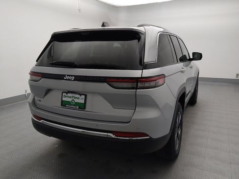 Used 2022 Jeep Grand Cherokee Limited 4xe w/ Luxury Tech Group II AWD/4WD image 7