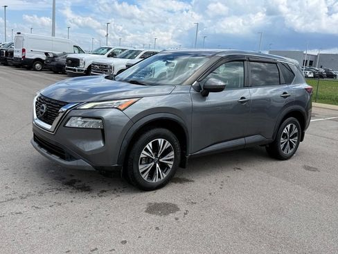Used 2022 Nissan Rogue SV FWD image 22