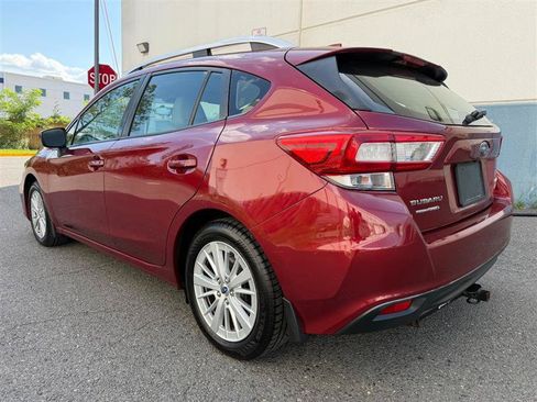 Used 2017 Subaru Impreza 2.0i Premium AWD/4WD image 10