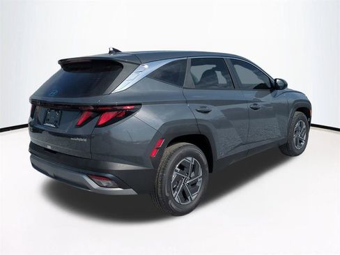 New 2026 Hyundai Tucson Blue SE image 5