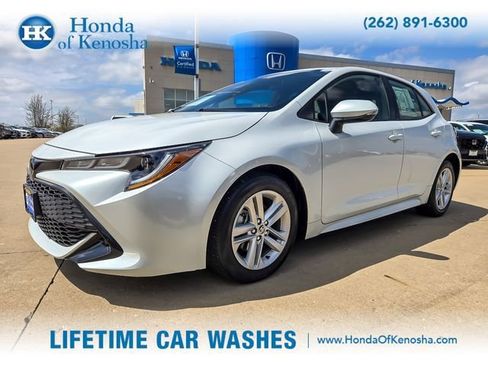 Used 2021 Toyota Corolla SE FWD image 1
