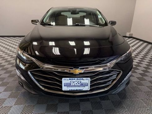 Used 2023 Chevrolet Malibu LT FWD image 4