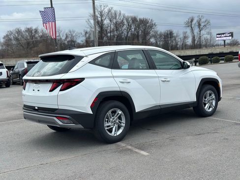 New 2026 Hyundai Tucson SE FWD image 8