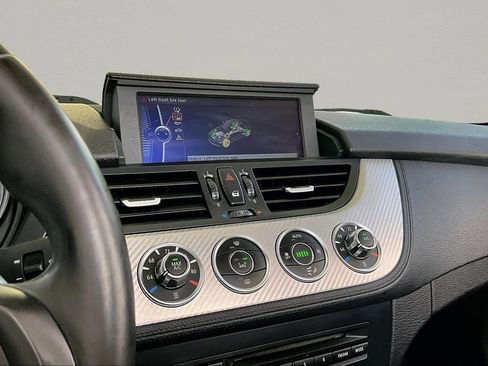Used 2011 BMW Z4 sDrive35is RWD image 8