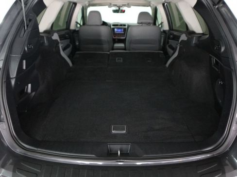 Used 2018 Subaru Outback 3.6R Limited AWD/4WD image 35