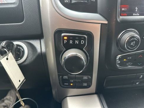 Used 2018 RAM 1500 Big Horn image 31