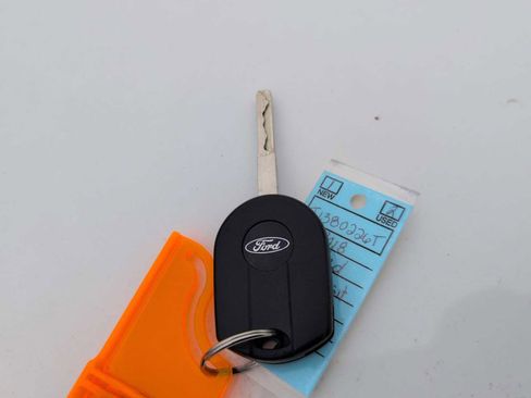 Used 2018 Ford Transit Connect XLT image 30